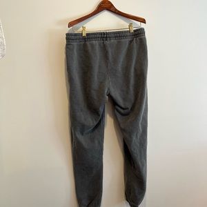 TALENTLESS SWEATPANTS